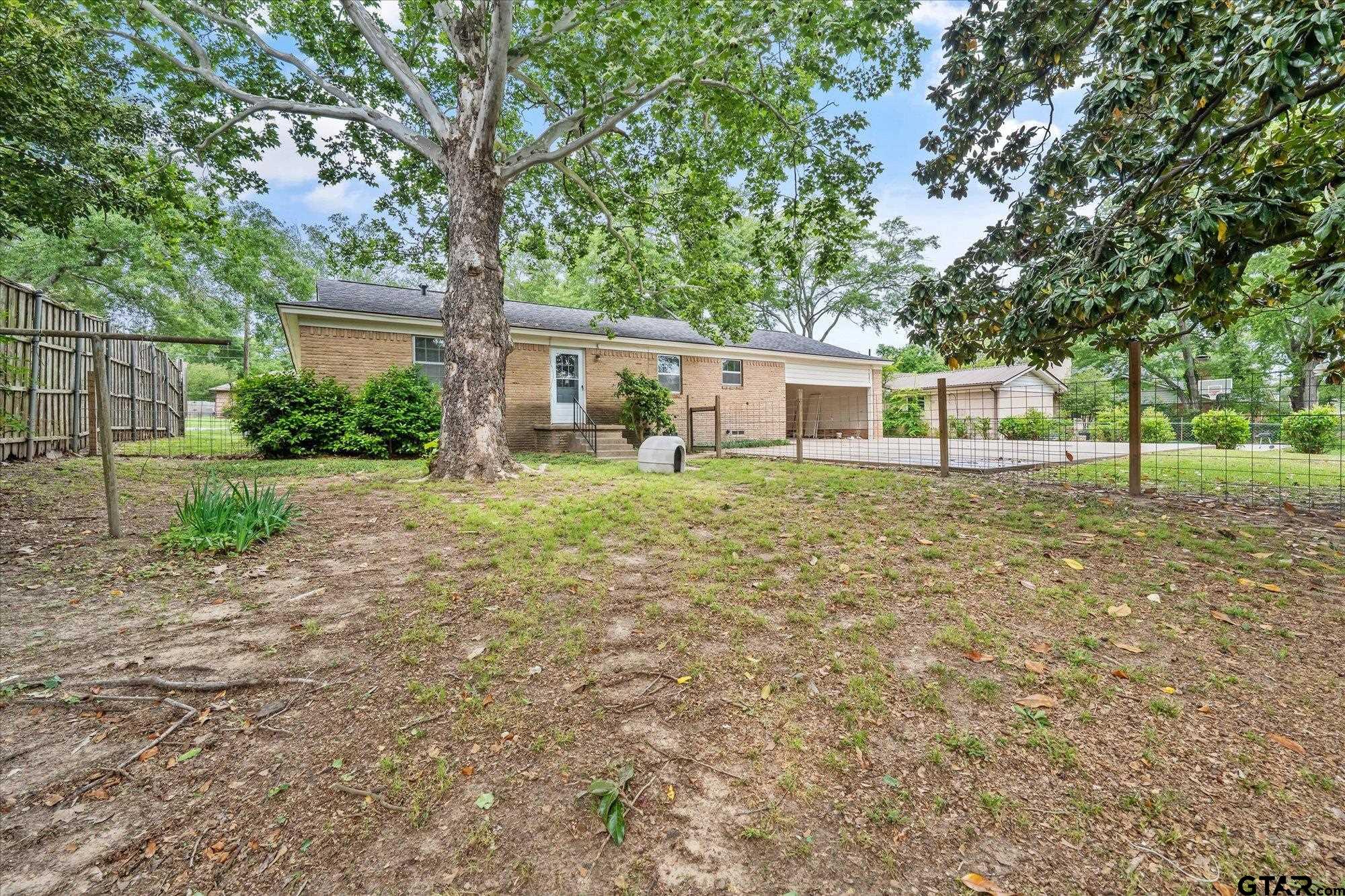 3408 Brookside Drive Tyler, TX 75701 - Photo 5 of 33