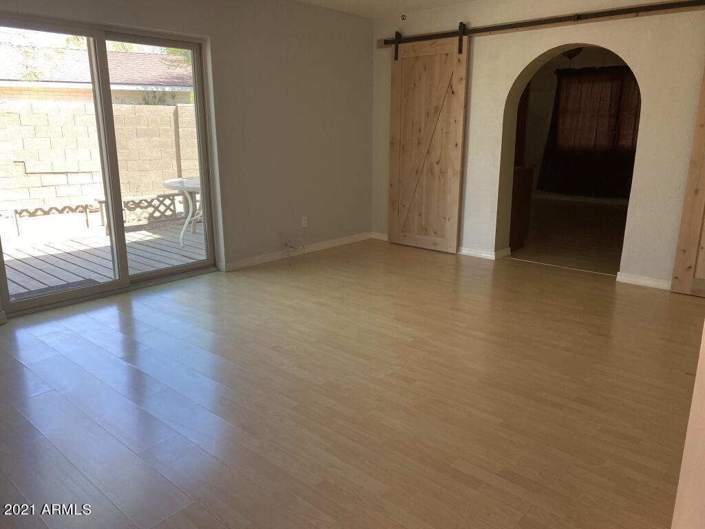 2802 East Turquoise Drive Phoenix, AZ 85028 - Photo 14 of 22 Owner
