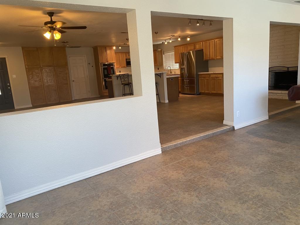 2802 East Turquoise Drive Phoenix, AZ 85028 - Photo 7 of 22 Bonus room