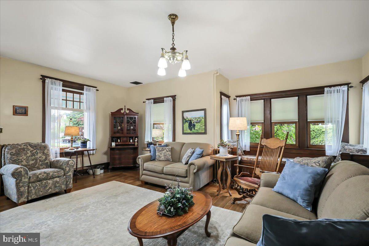 103 South Hazel Street Manheim, PA 17545 - Photo 21 of 47 Living Room