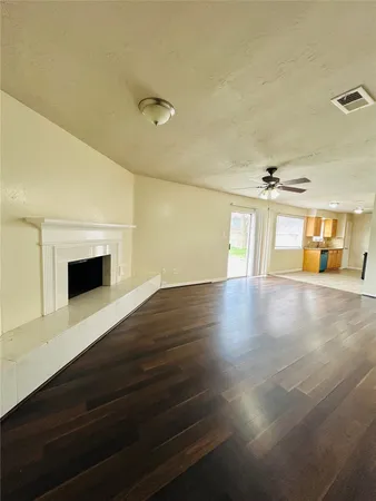 $1,700 | 16207 Camino Del Sol Drive, Houston, TX 77083