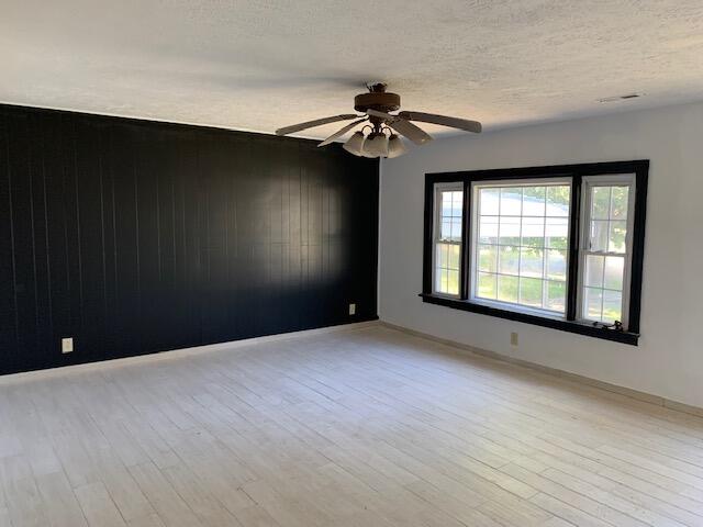1104 Alton Road Lawrenceburg, KY 40342 - Photo 2 of 13 IMG_6991