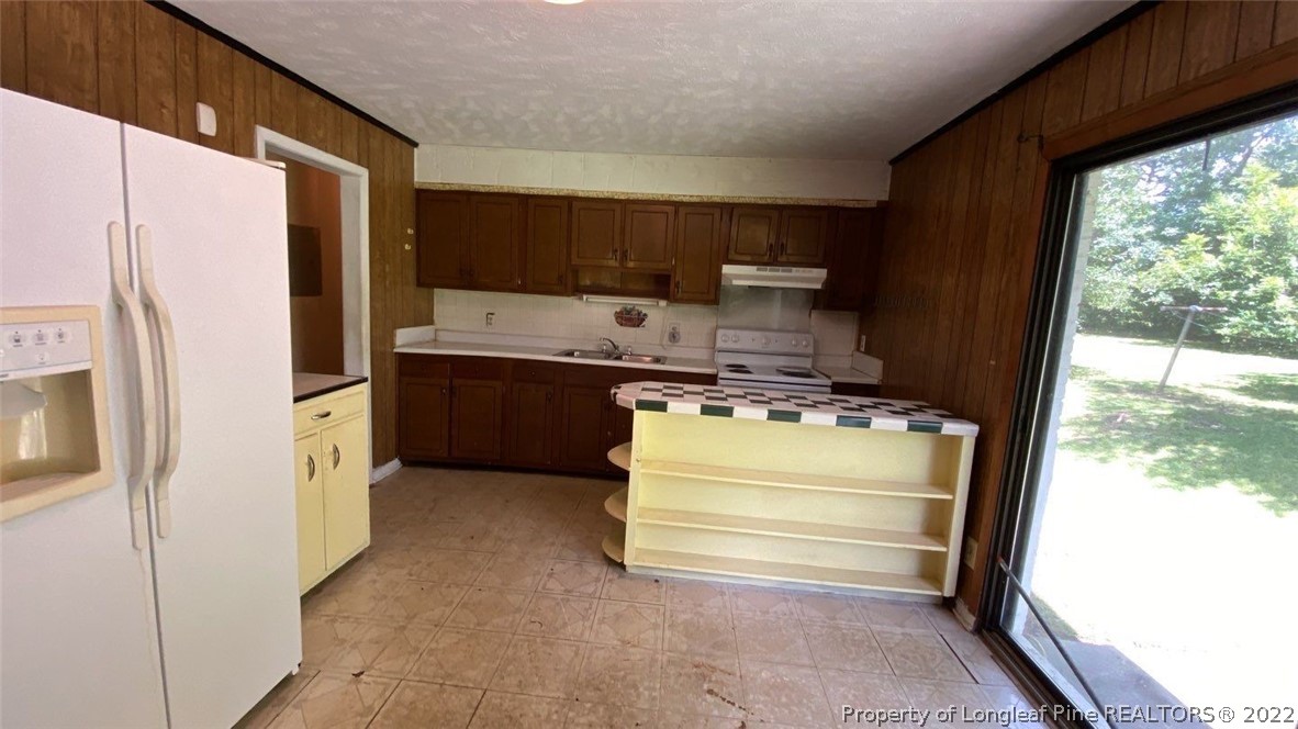 1050 Wayside Road Fayetteville, NC 28314 - Photo 11 of 36 Gallery Image 11