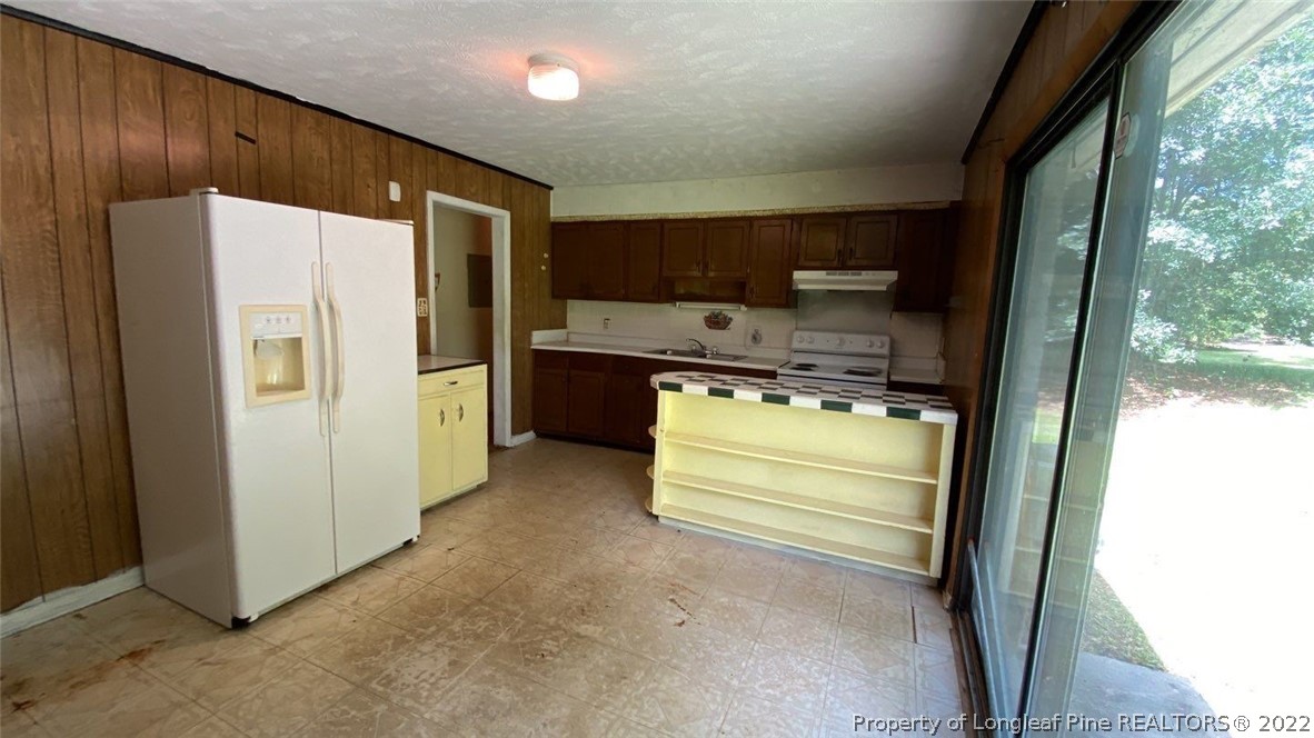 1050 Wayside Road Fayetteville, NC 28314 - Photo 17 of 36 Gallery Image 17
