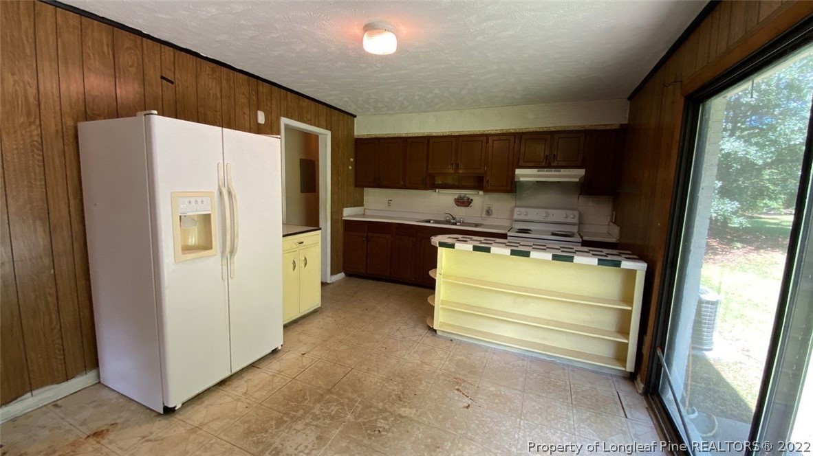 1050 Wayside Road Fayetteville, NC 28314 - Photo 10 of 36 Gallery Image 10