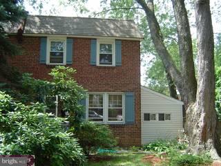 444 Copley Road Upper Darby, PA 19082 - Photo 1 of 6