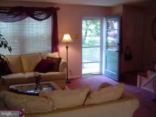 444 Copley Road Upper Darby, PA 19082 - Photo 5 of 6