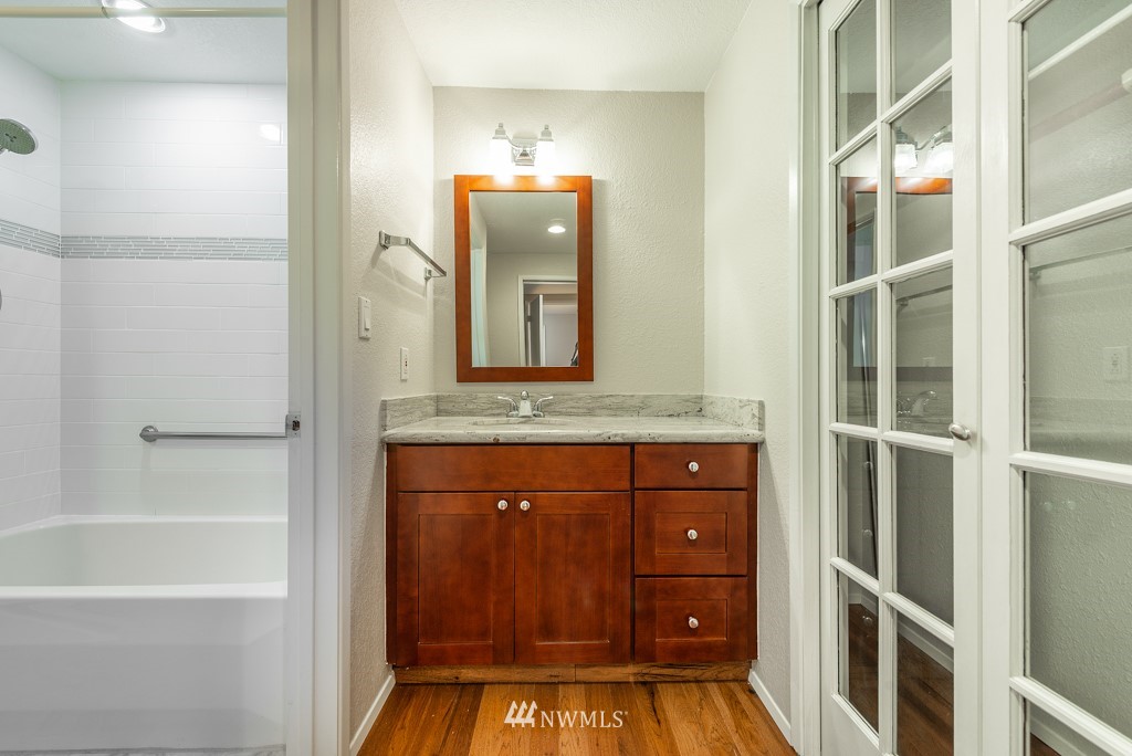 132 North 132nd Street, Unit 202 Seattle, WA 98133 - Photo 19 of 25