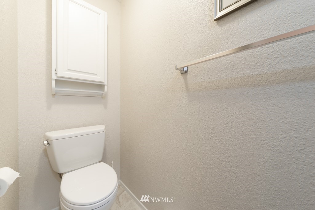 132 North 132nd Street, Unit 202 Seattle, WA 98133 - Photo 21 of 25