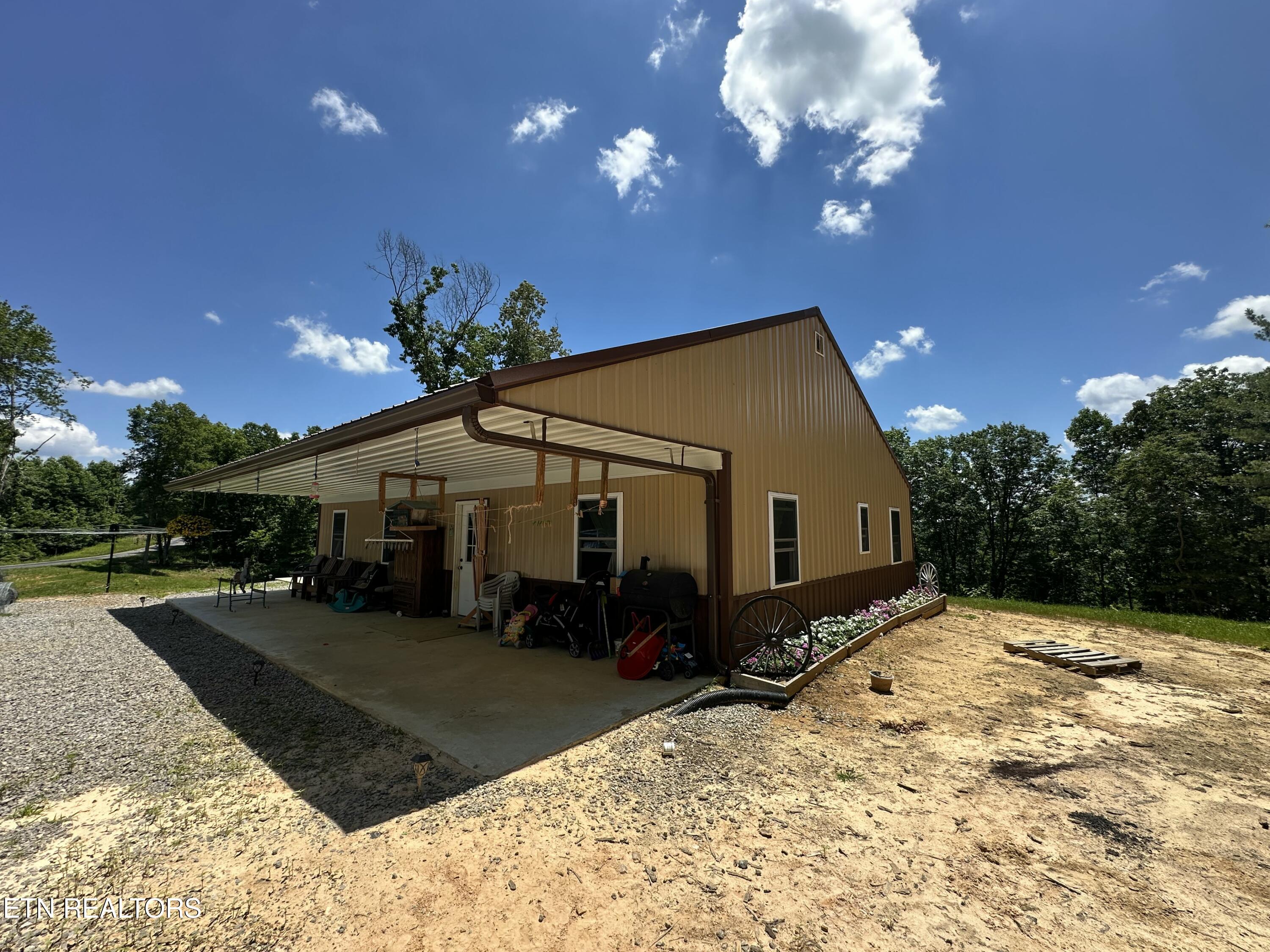 1561 Coon Hollow Road Deer Lodge, TN 37726 - Photo 36 of 48 IMG_2105