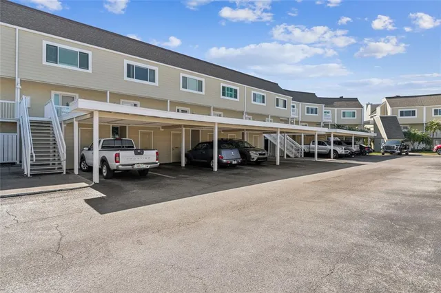 $374,900 | 433 Paula Drive South, Unit 24, Dunedin, FL 34698