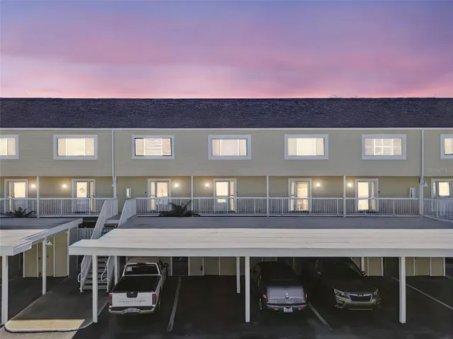 $374,900 | 433 Paula Drive South, Unit 24, Dunedin, FL 34698