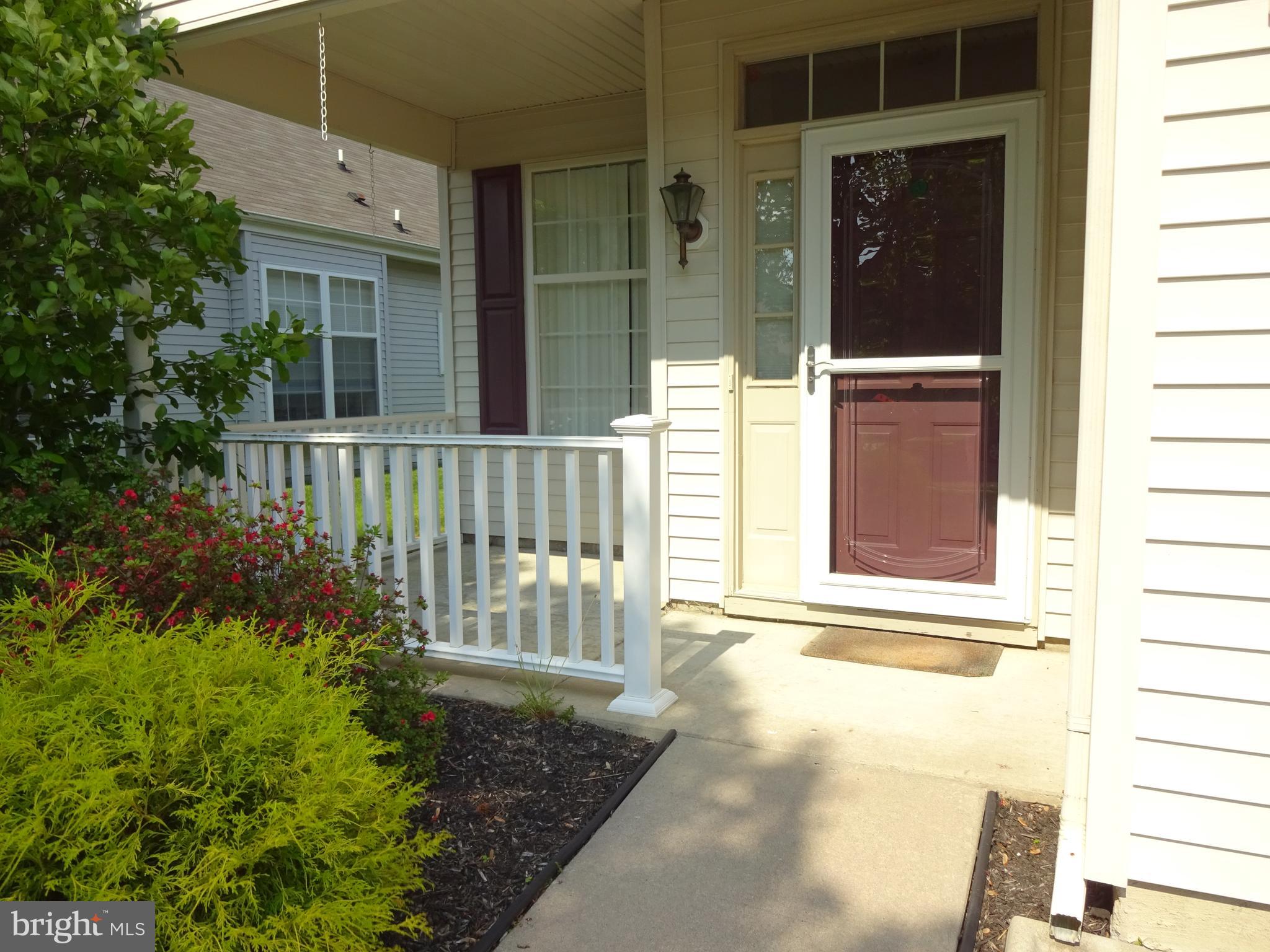 73 Mayfair Road Southampton, NJ 08088 - Photo 3 of 25 Vinyl Rails - Covered Front Porch