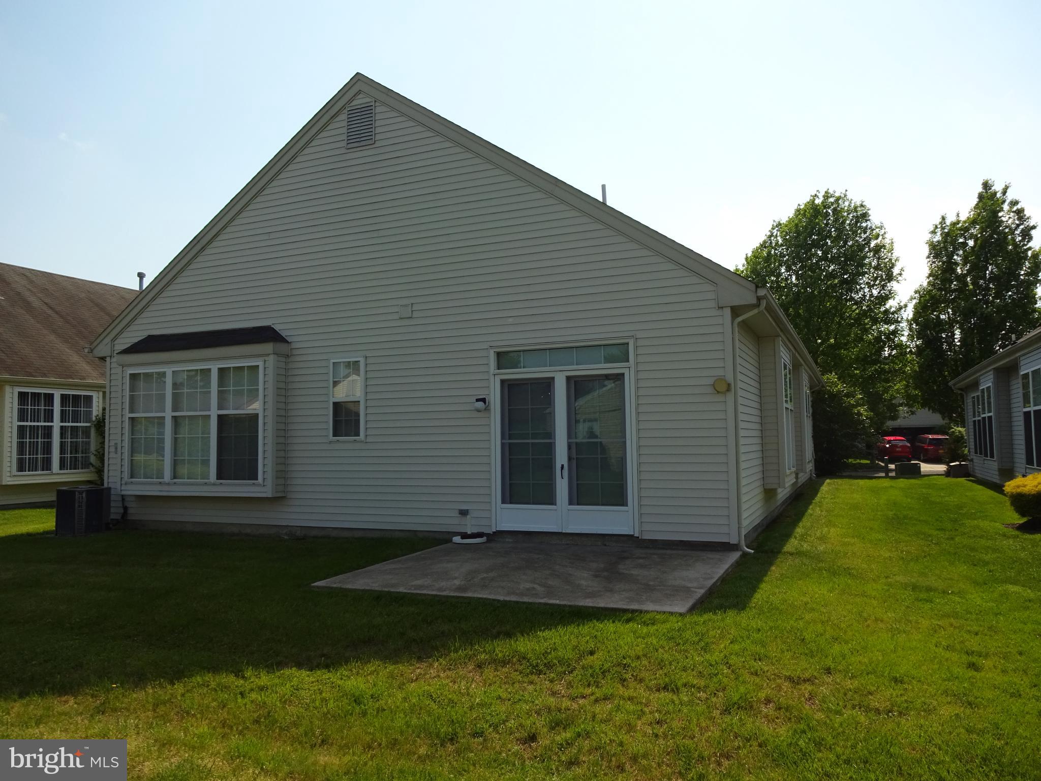 73 Mayfair Road Southampton, NJ 08088 - Photo 24 of 25 Exterior Rear w/Patio