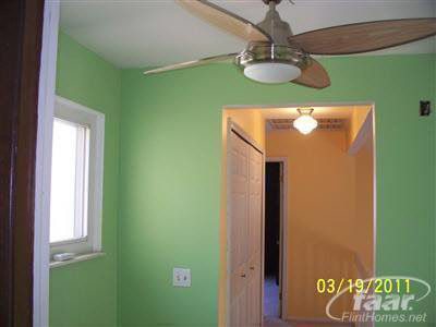 10090 Denton Hill Road Fenton, MI 48430 - Photo 7 of 11 20208748-6.JPG