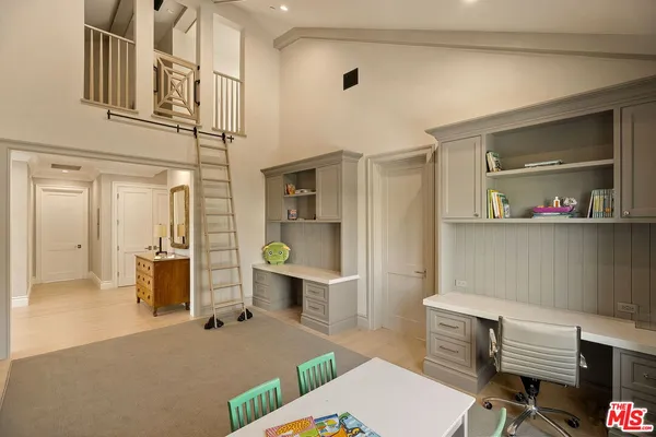 $60,000 | 15000 Altata Drive, Pacific Palisades, CA 90272