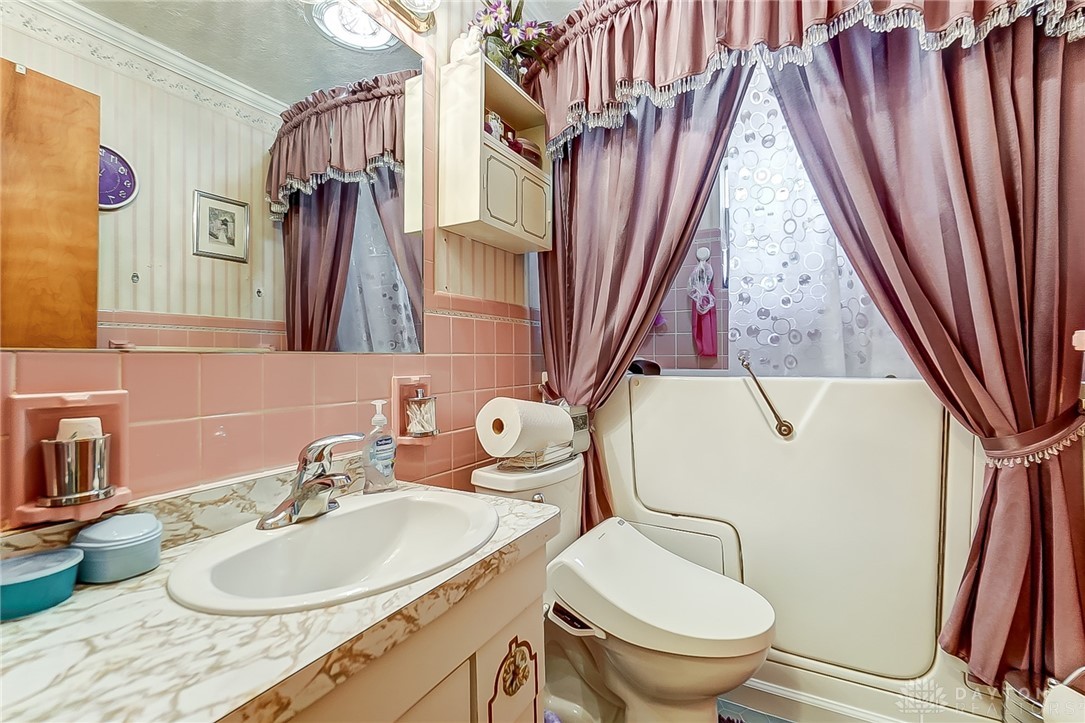 2932 Rugby Road Dayton, OH 45405 - Photo 10 of 17 Gallery Image 10