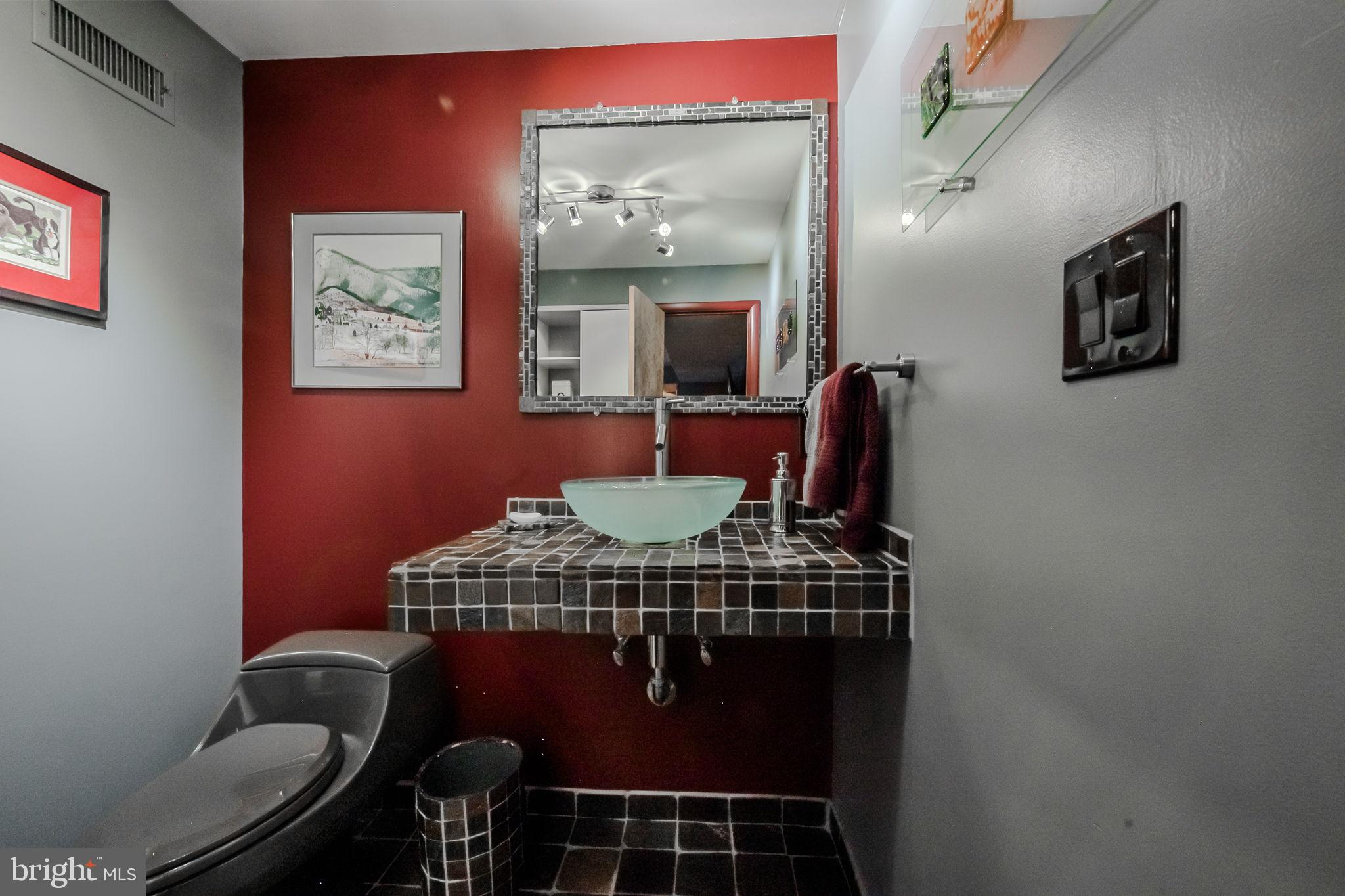 33 Morgan Hollow Way Landenberg, PA 19350 - Photo 27 of 60 Powder room off the main floor bedroom