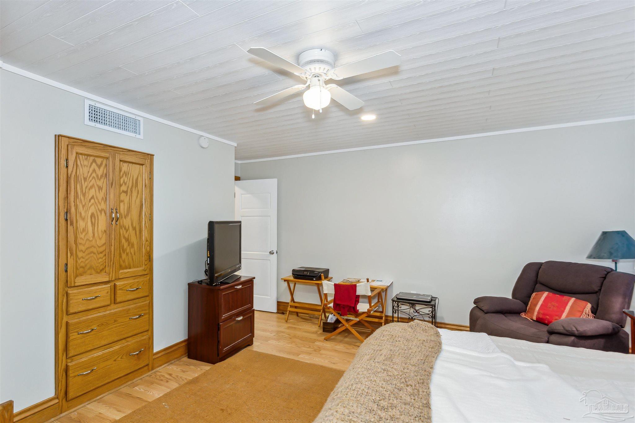 201 Pensacola Beach Road, Unit A24 Gulf Breeze, FL 32561 - Photo 21 of 35
