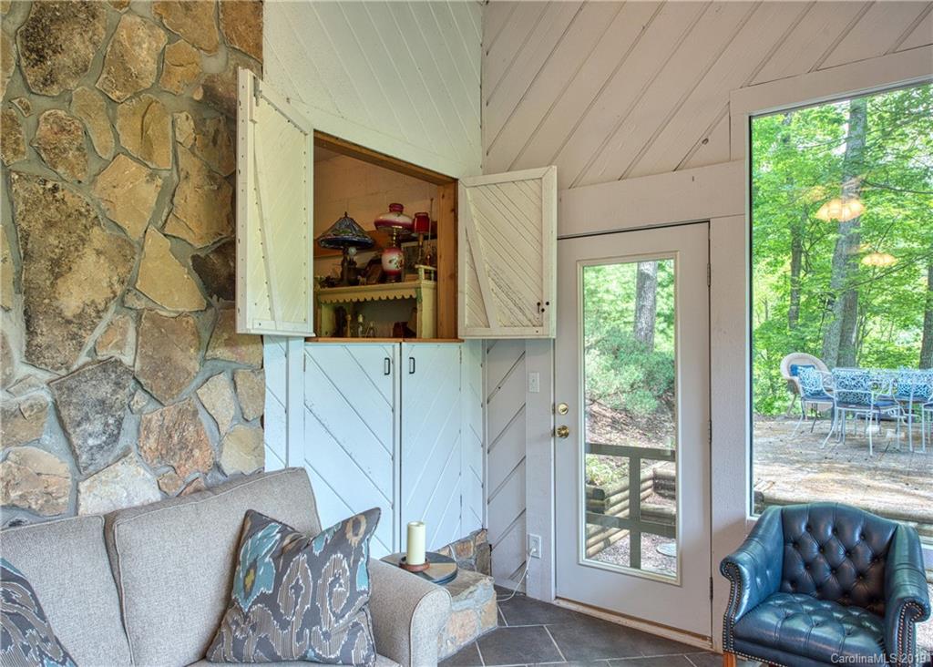 822 Camp Branch Road Waynesville, NC 28786 - Photo 10 of 36 Gallery Image 10