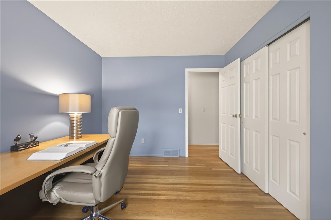 66 Rick Edge Circle Irondequoit, NY 14609 - Photo 20 of 42 Bedroom