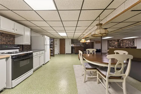 $319,900 | 66 Rick Edge Circle, Irondequoit, NY 14609