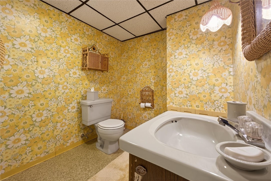 66 Rick Edge Circle Irondequoit, NY 14609 - Photo 29 of 42 Basement half bath