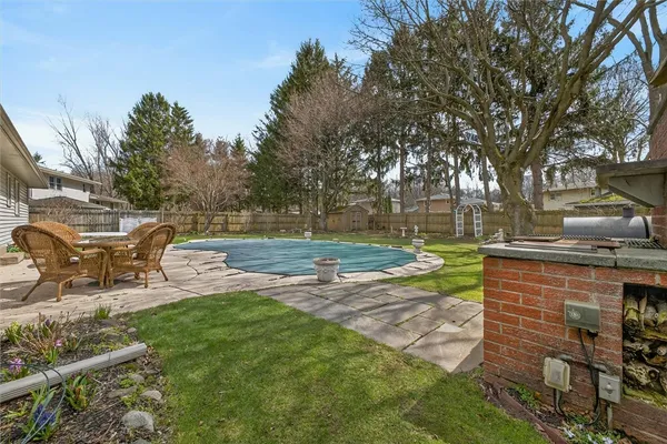 $319,900 | 66 Rick Edge Circle, Irondequoit, NY 14609