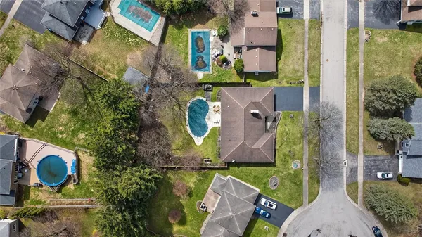 $319,900 | 66 Rick Edge Circle, Irondequoit, NY 14609