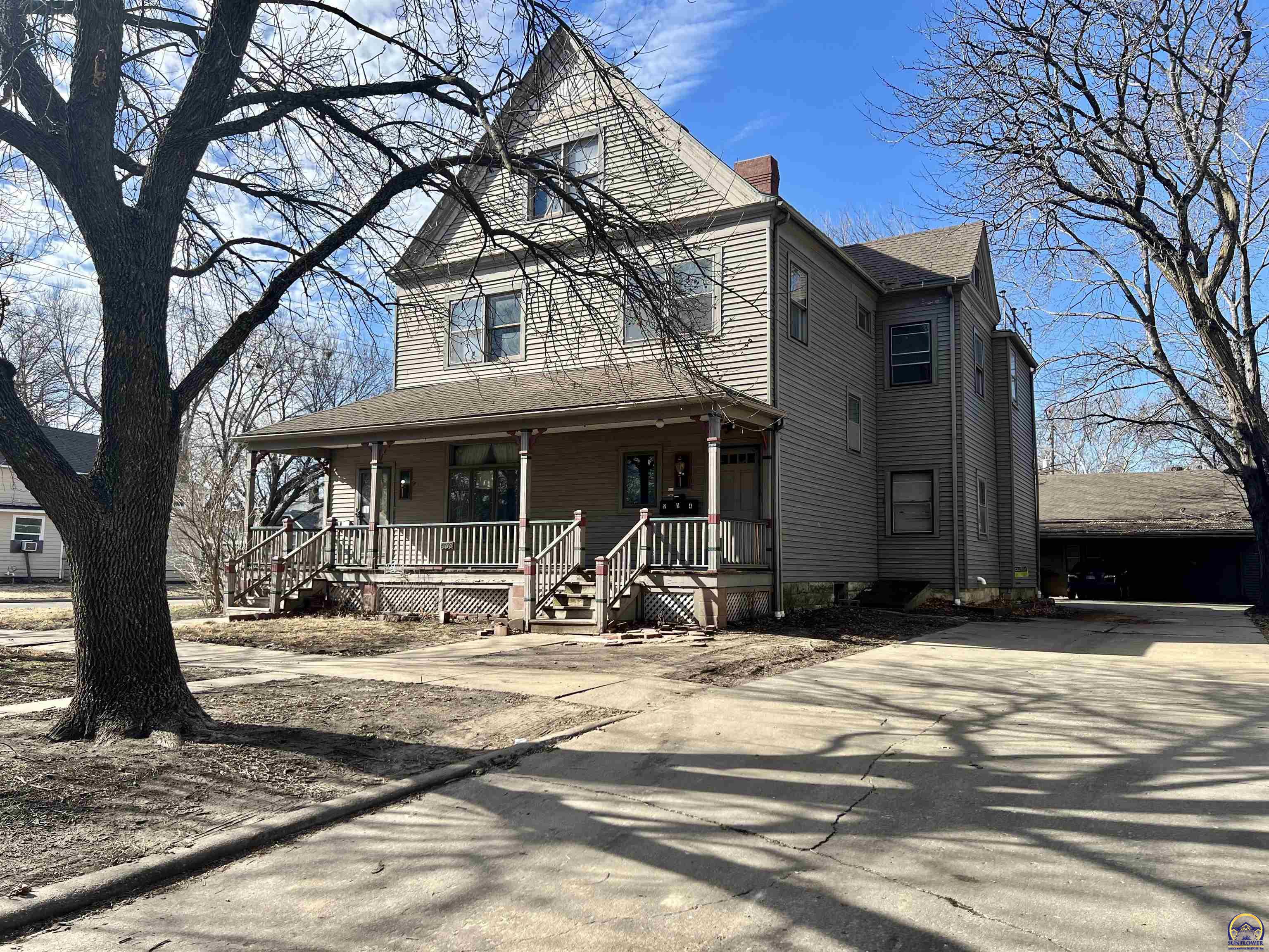 433 Southwest Lincoln Street Topeka, KS 66606 - Photo 1 of 1