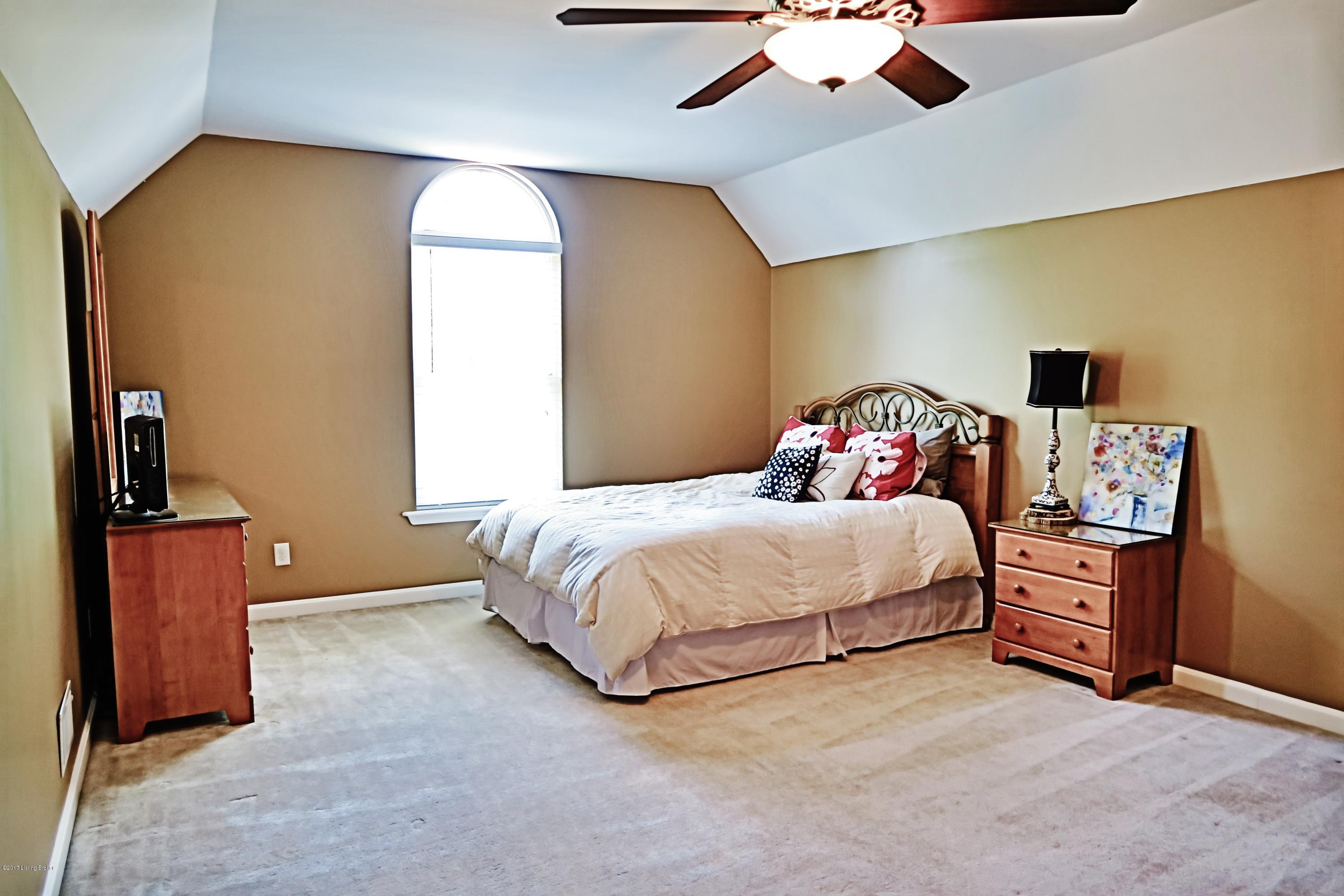 10015 Rimfire Road Louisville, KY 40291 - Photo 34 of 56 Spacious bonus room