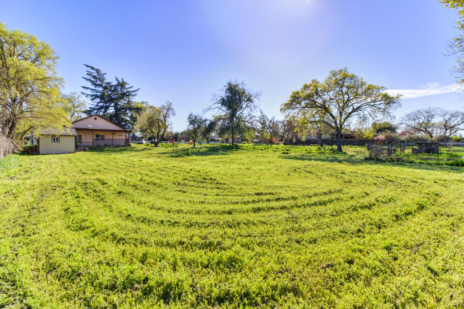 9835 Harvey Road Galt, CA 95632 - Photo 28 of 46