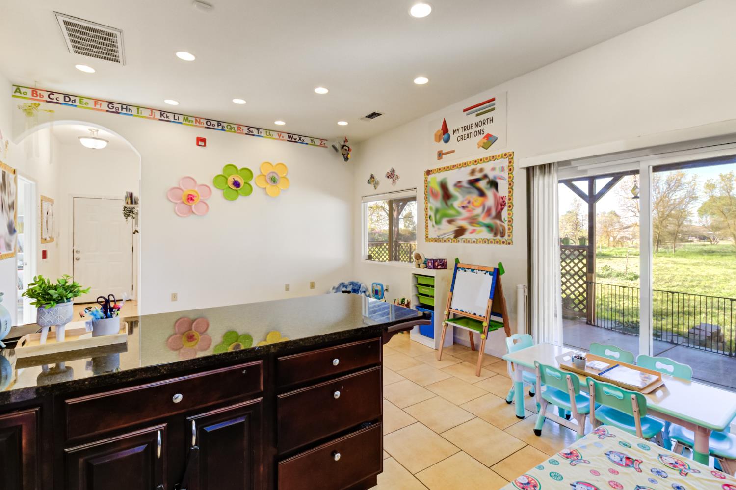 9835 Harvey Road Galt, CA 95632 - Photo 10 of 46