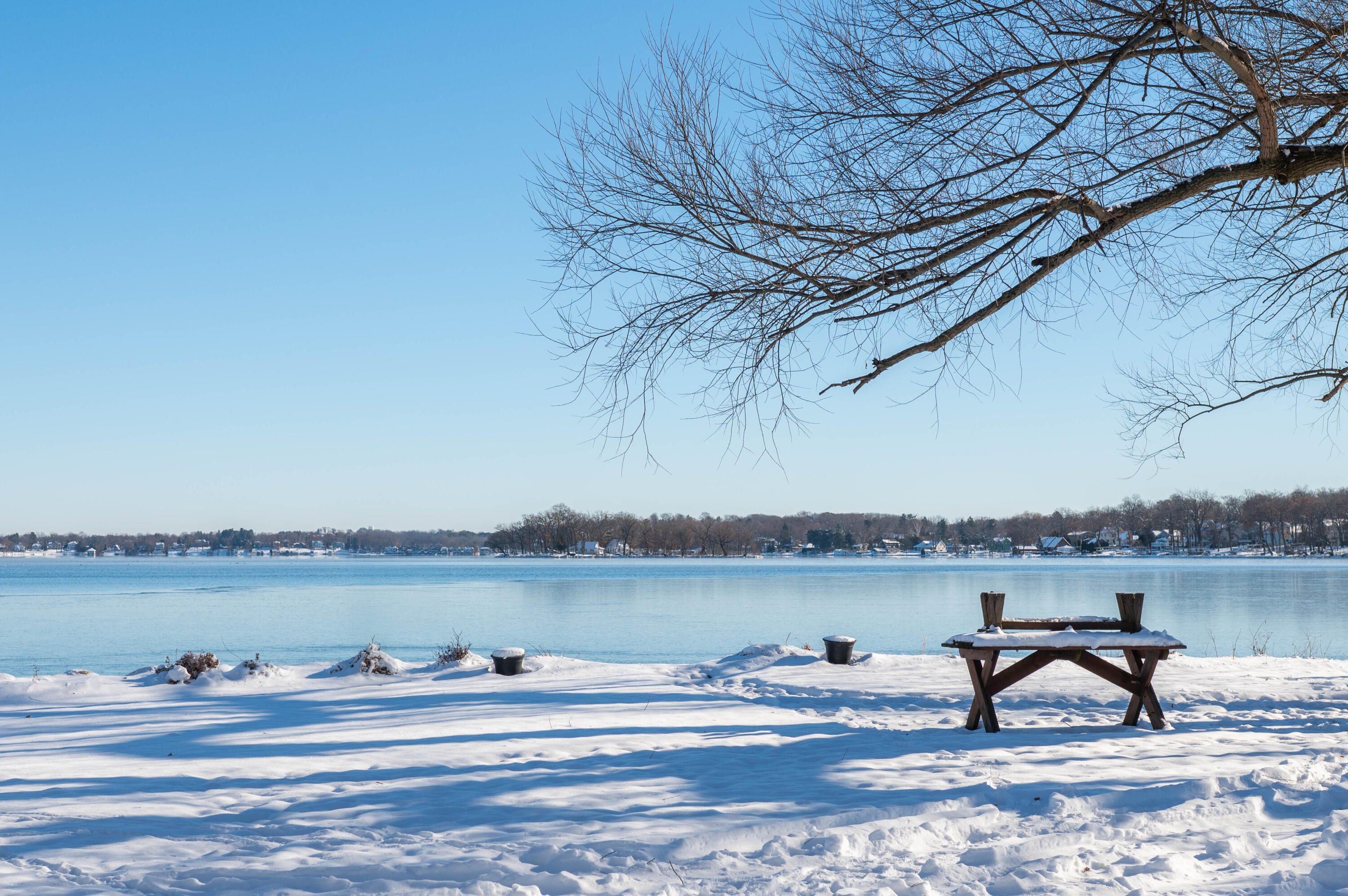 W304N2426 Maple Avenue Delafield, WI 53072 - Photo 3 of 47 Maple Ave - Pewaukee Lake