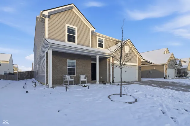 $389,900 | 1444 Bigleaf Drive, Sheridan, IN 46069