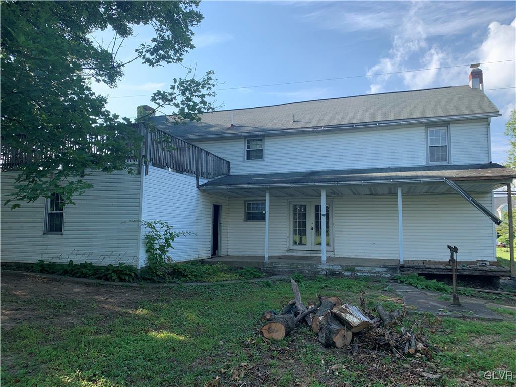 578 Batts Switch Road Pen Argyl, PA 18072 - Photo 3 of 32 Gallery Image 3