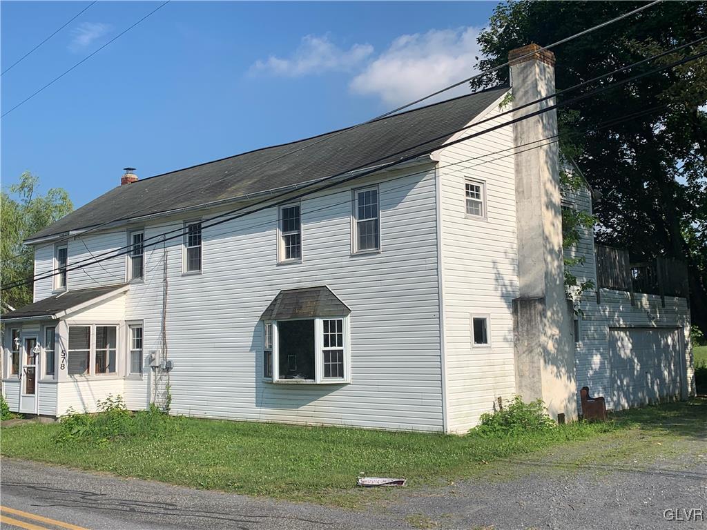 578 Batts Switch Road Pen Argyl, PA 18072 - Photo 7 of 32 Gallery Image 7