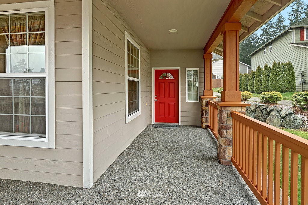2122 241st Street Southwest Bothell, WA 98021 - Photo 2 of 23