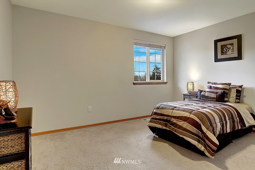 2122 241st Street Southwest Bothell, WA 98021 - Photo 20 of 23