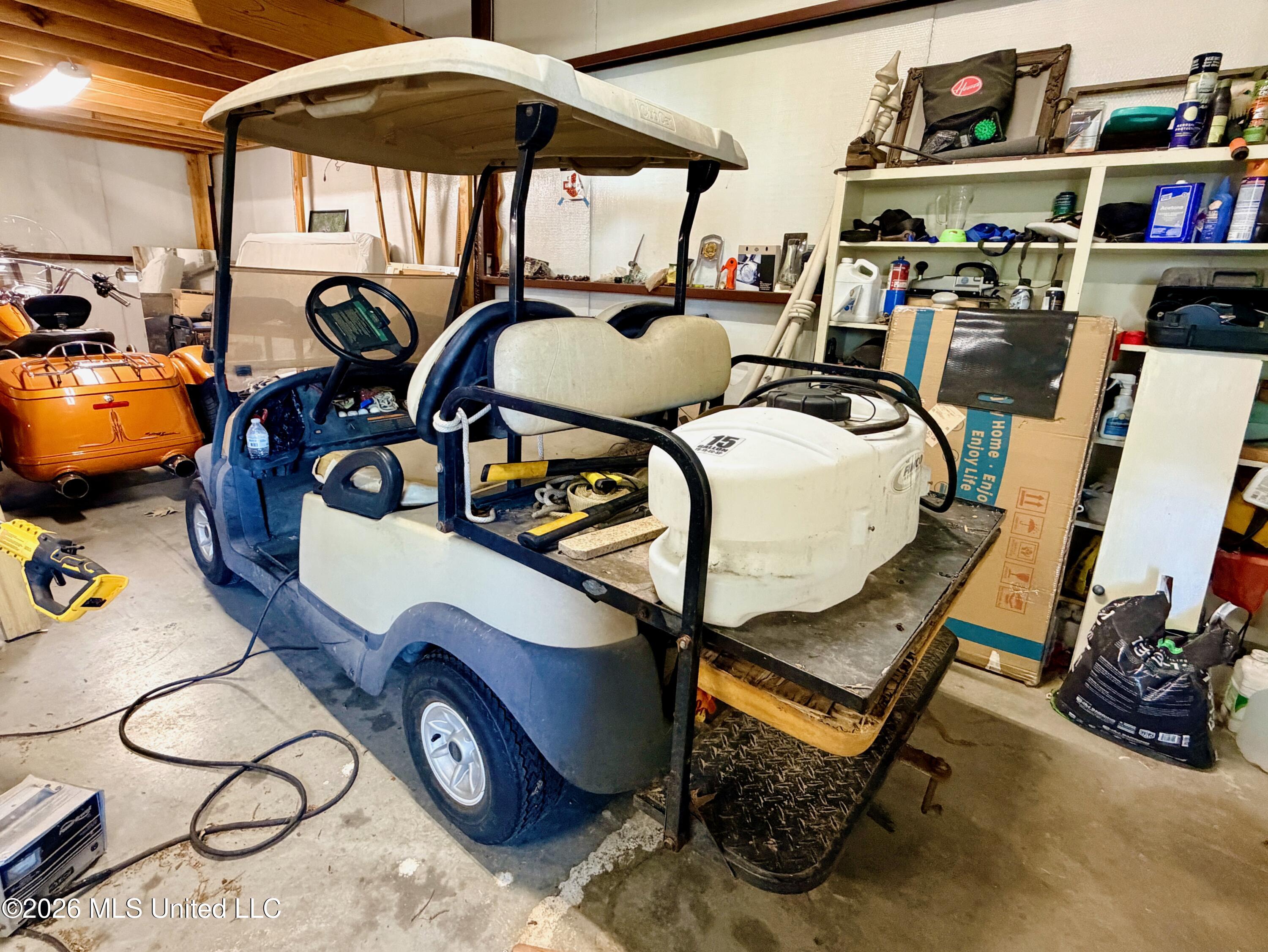 78 Government Fleet Road Natchez, MS 39120 - Photo 31 of 34 78 Government Golf Cart