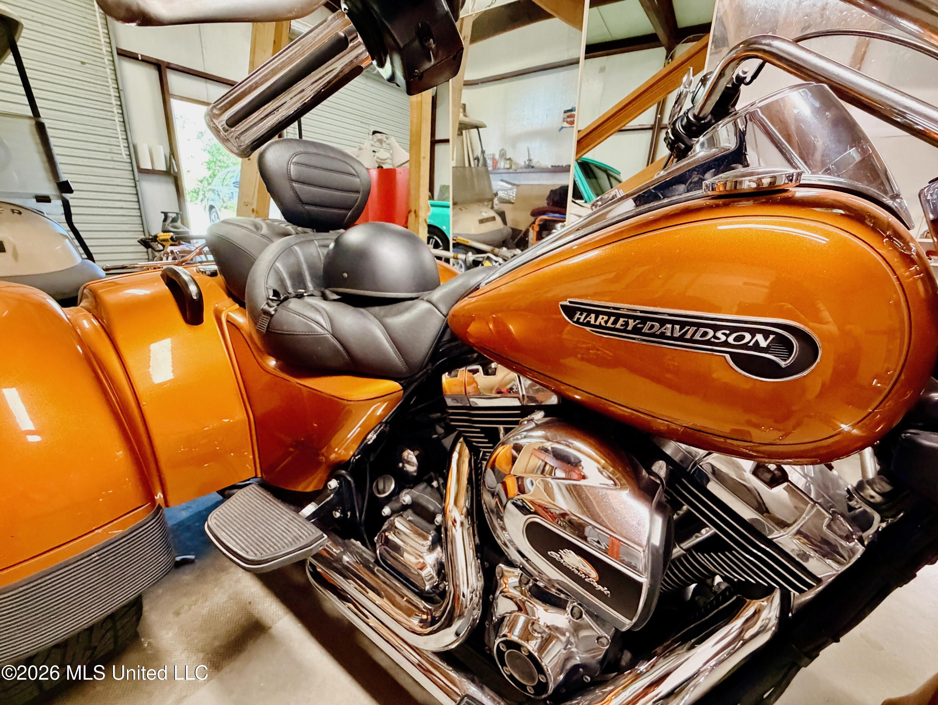 78 Government Fleet Road Natchez, MS 39120 - Photo 33 of 34 78 Government Harley Davidson Side View