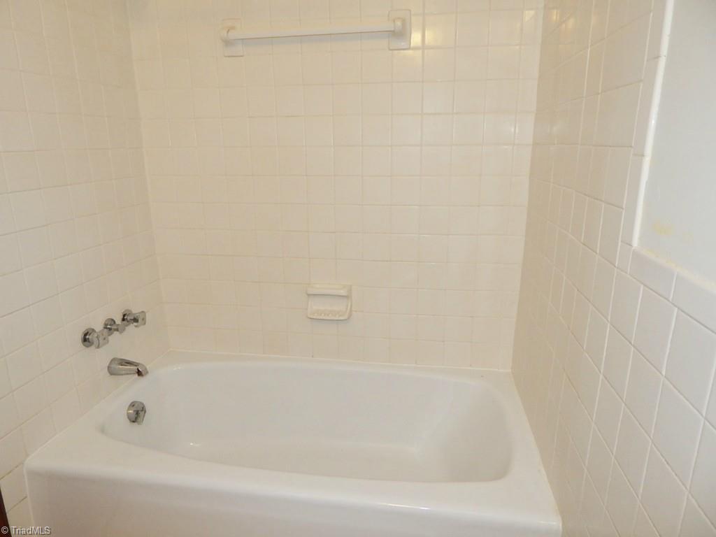 5736 Bunch Road Oak Ridge, NC 27310 - Photo 13 of 30 Bathroom