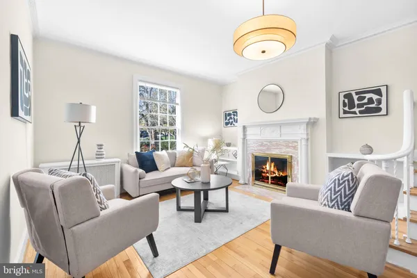 $1,475,000 | 2927 Cathedral Avenue Northwest, Washington, DC 20008