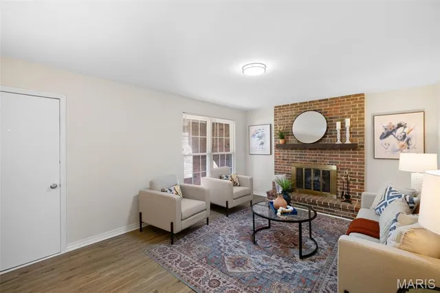 $320,000 | 1615 Blueberry Drive, Imperial, MO 63052