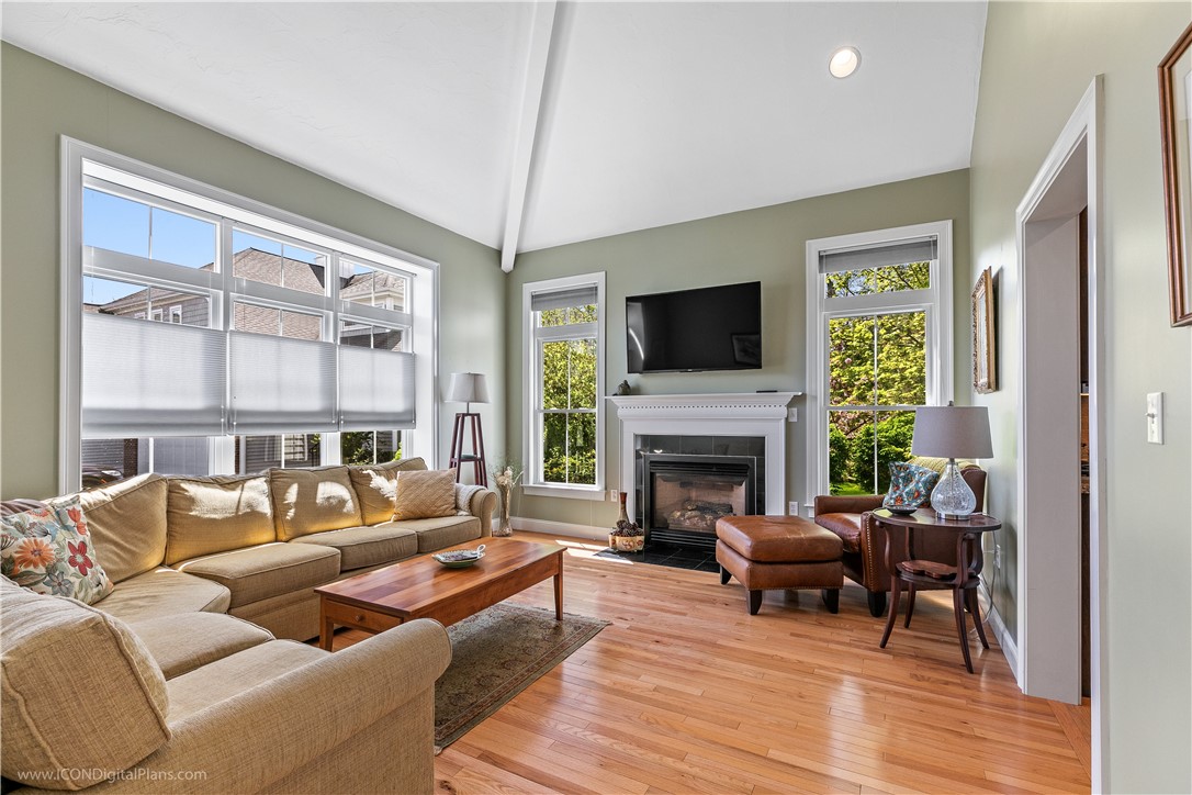 21 Winterberry Way Norfolk, MA 02056 - Photo 4 of 48 Gallery Image 4