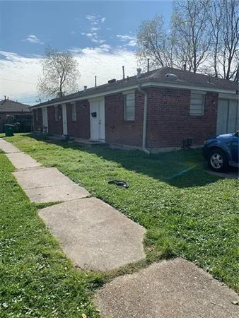 $900 | 2809 Bryant Street, Unit B, Metairie, LA 70003