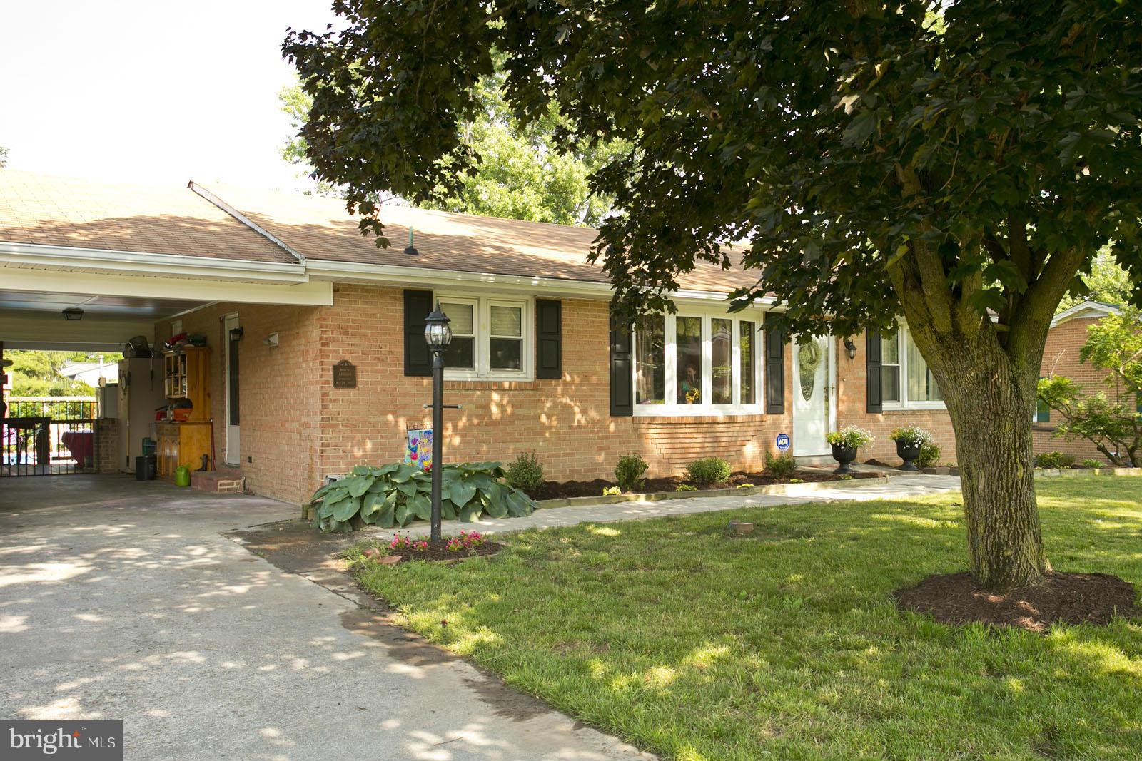 200 Ridge Road Winchester, VA 22602 - Photo 2 of 30 Exterior (Front)