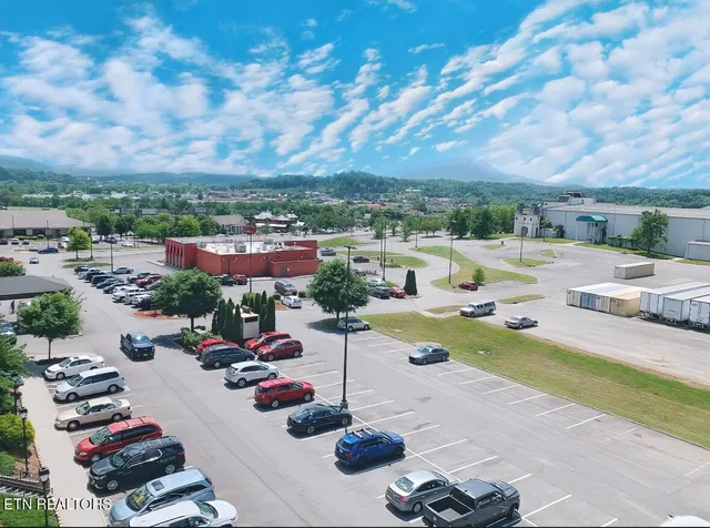 $265,000 | 225 Collier Drive, Unit 3503, Sevierville, TN 37862