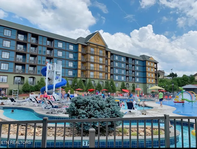 $265,000 | 225 Collier Drive, Unit 3503, Sevierville, TN 37862