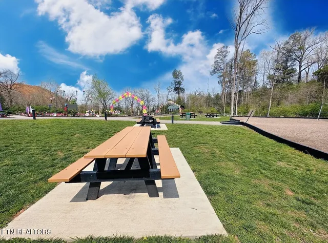 $265,000 | 225 Collier Drive, Unit 3503, Sevierville, TN 37862